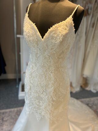 Private Collection | Wedding Dress | Fit To Flare