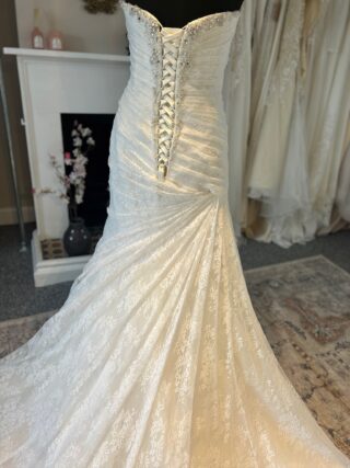 Sophia Tolli | Wedding Dress | Fit To Flare | Y21262