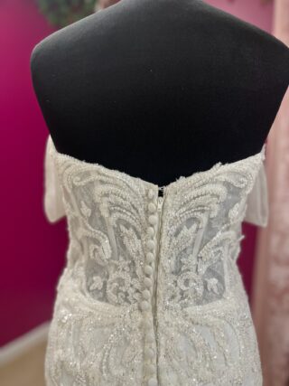 Veni Infantino | Wedding Dress | Fit To Flare | FLB19N