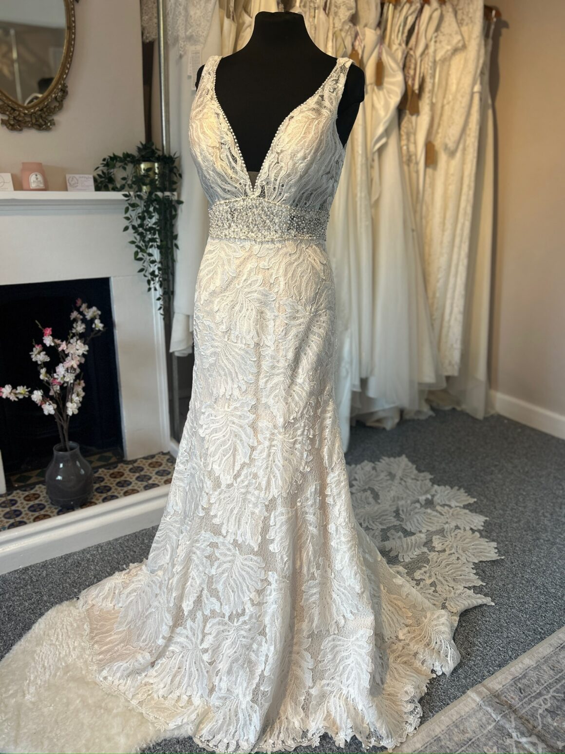 Richard Designs | Wedding Dress | Fit To Flare | RDB1247