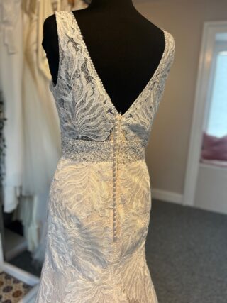 Richard Designs | Wedding Dress | Fit To Flare | RDB1247