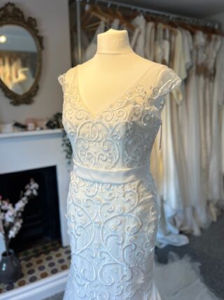Alexia | Wedding Dress | Fit To Flare