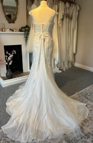 Alexia | Wedding Dress | Fit To Flare