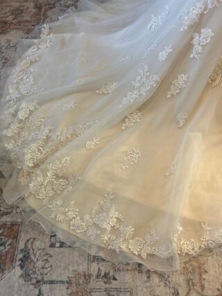 Ella Rosa | Wedding Dress | Fit To Flare