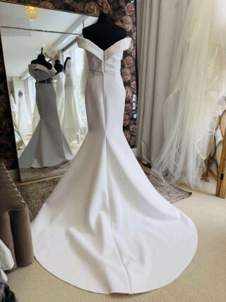 Chosen | Wedding Dress | Fishtail | WN935D