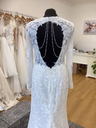 Veni Infantino | Wedding Dress | Fit To Flare | T663F