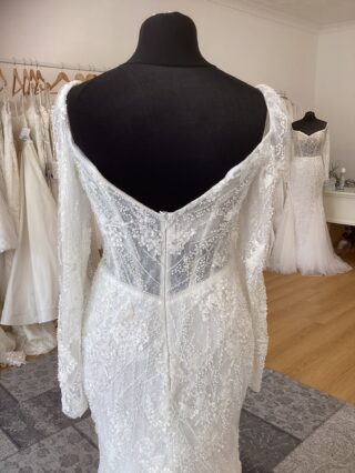 Monreal | Wedding Dress | Fit To Flare | T660F