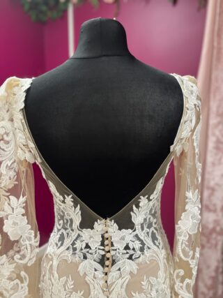 Enzoani | Wedding Dress | Fit To Flare | FLB86N