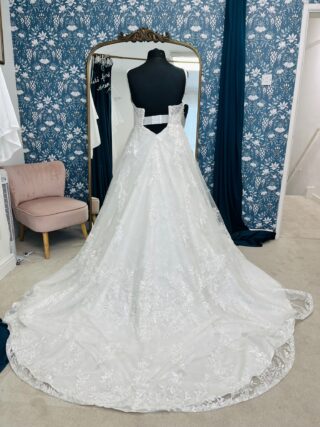 Maggie Sottero | Wedding Dress | A Line | CF210B