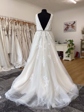 Tiffany | Wedding Dress | A Line | T671F