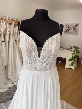 Addison | Wedding Dress | A Line | T670F