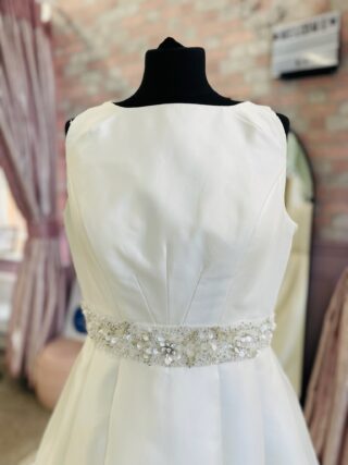Tom Flowers | Wedding Dress | A Line | D2023K