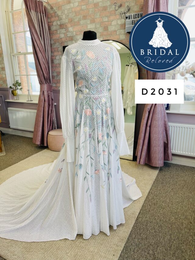 Bowen Dryden | Wedding Dress | A Line | D2031