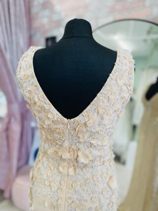 Bowen Dryden | Wedding Dress | Column | D2051