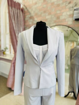 Bowen Dryden | Wedding Dress | Suit | D2041