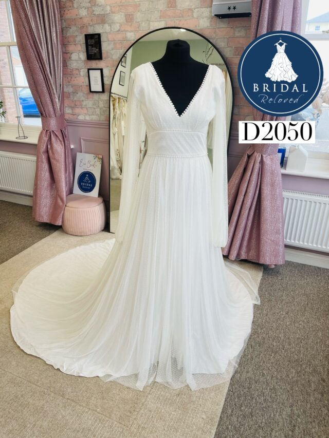 Bowen Dryden | Wedding Dress | A Line | D2050