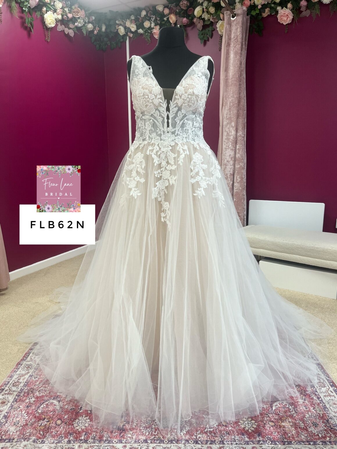 Etoile | Wedding Dress | A Line | FLB62N