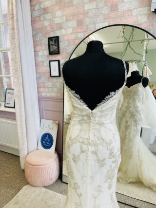 Enzoani | Wedding Dress | Fit To Flare | D2028K