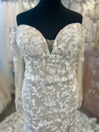 Art Couture | Wedding Dress | Fit To Flare | L601A