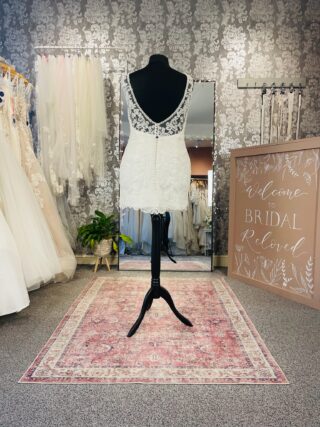 Something Reloved by Meg | Wedding Dress | Mini | L609
