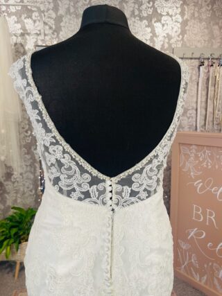 Something Reloved by Meg | Wedding Dress | Mini | L609