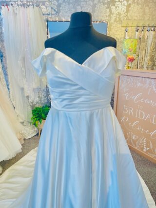Island Bridal | Wedding Dress | A Line | L611A