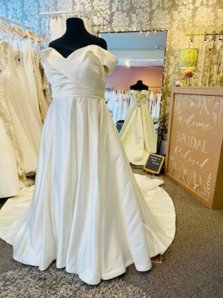 Island Bridal | Wedding Dress | A Line | L611A