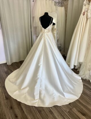 Nicola Anne | Wedding Dress | A Line | C406JL
