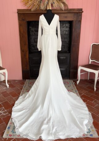 Richard Designs | Wedding Dress | Fit To Flare | RB153S