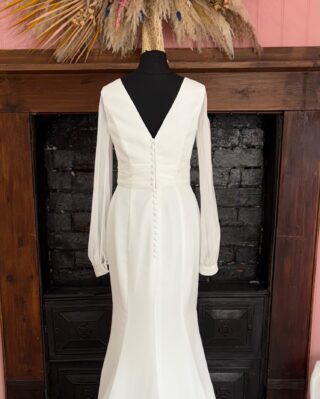 Richard Designs | Wedding Dress | Fit To Flare | RB153S