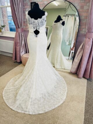 Jesus Peiro | Wedding Dress | Column | D2104KG