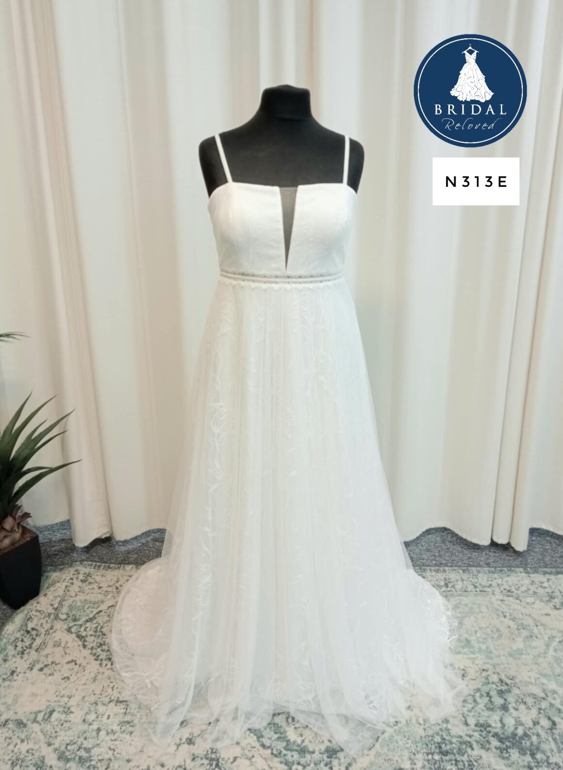 Kelsey Rose | Wedding Dress | Empire Line | N313E