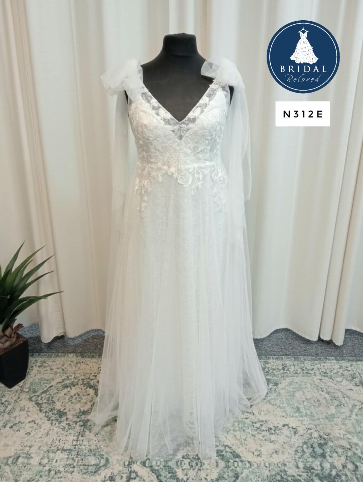Kelsey Rose | Wedding Dress | A Line | N312E