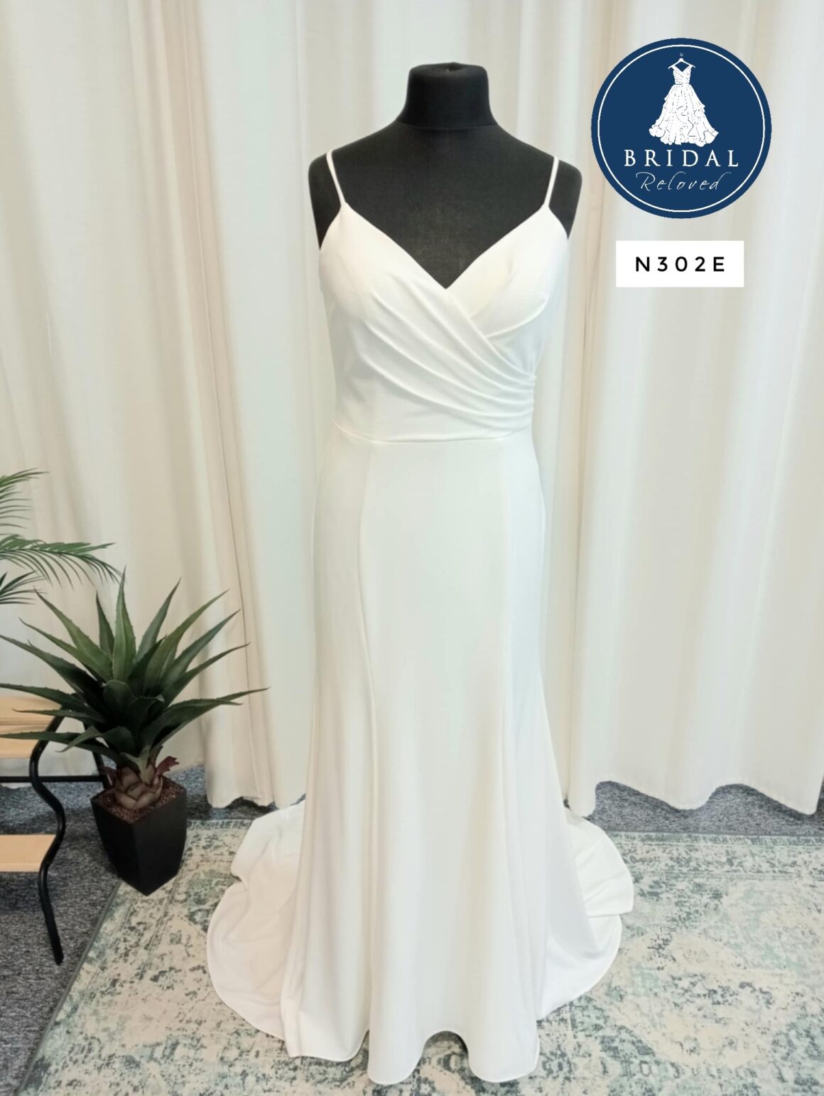 Eternity Bride | Wedding Dress | Fit To Flare | N302E