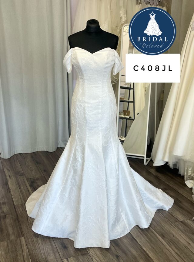 Nicola Anne | Wedding Dress | Fit To Flare | C408JL