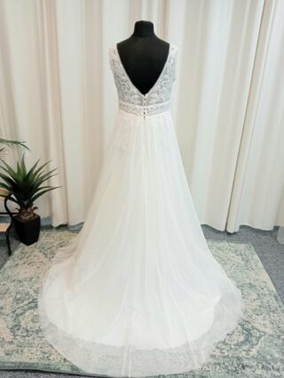 Kelsey Rose | Wedding Dress | A Line | N310E