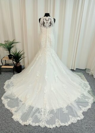Maggie Sottero | Wedding Dress | Fit To Flare | N319E