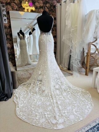 Saint | Wedding Dress | Fit To Flare | WN964
