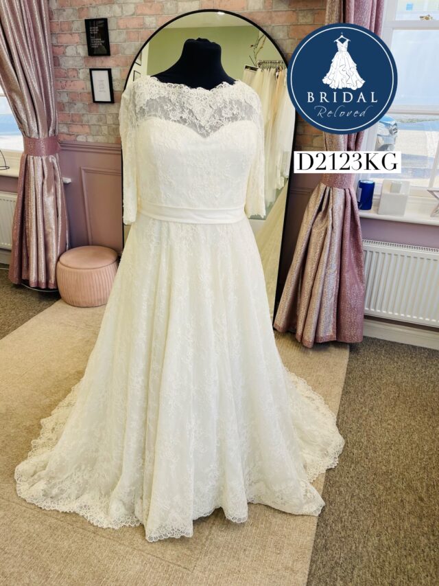 White Rose | Wedding Dress | A Line | D2123KG