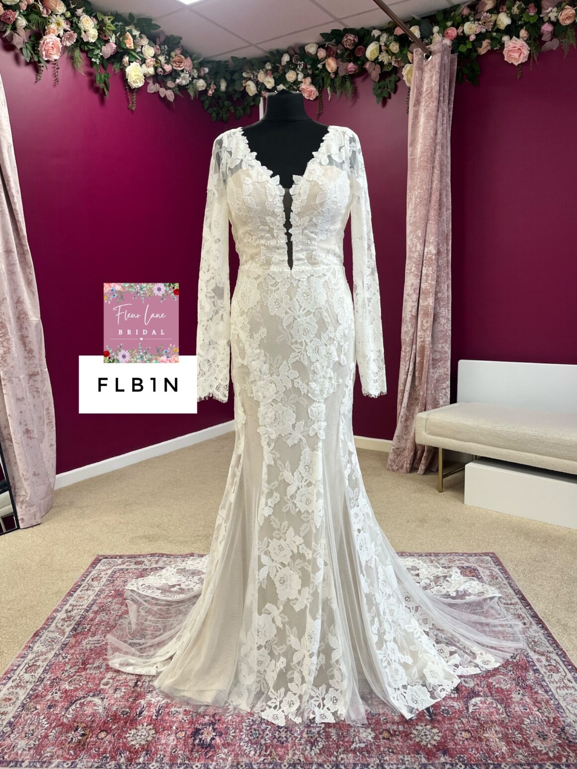 Hayley Paige | Wedding Dress | Fit To Flare | FLB1N