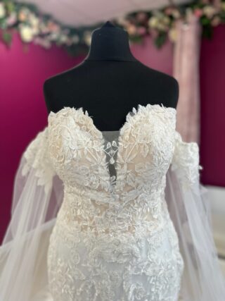 Romantica | Wedding Dress | Fit To Flare | FLB7N