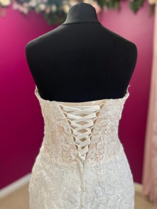 Romantica | Wedding Dress | Fit To Flare | FLB7N