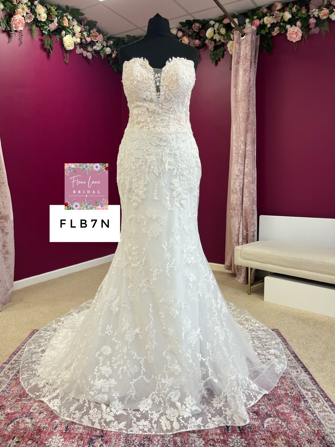 Romantica | Wedding Dress | Fit To Flare | FLB7N