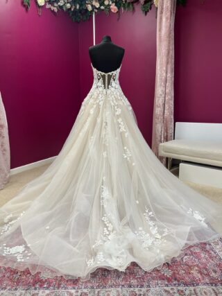 Elysee | Wedding Dress | A Line | FLB8N