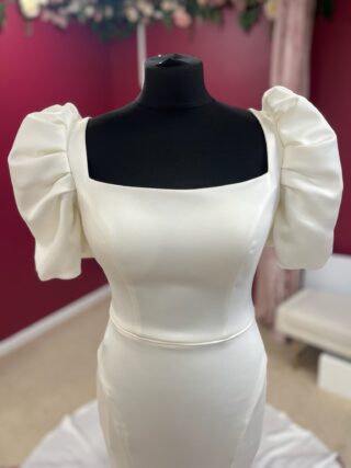 Casablanca | Wedding Dress | Fit To Flare | FLB15N