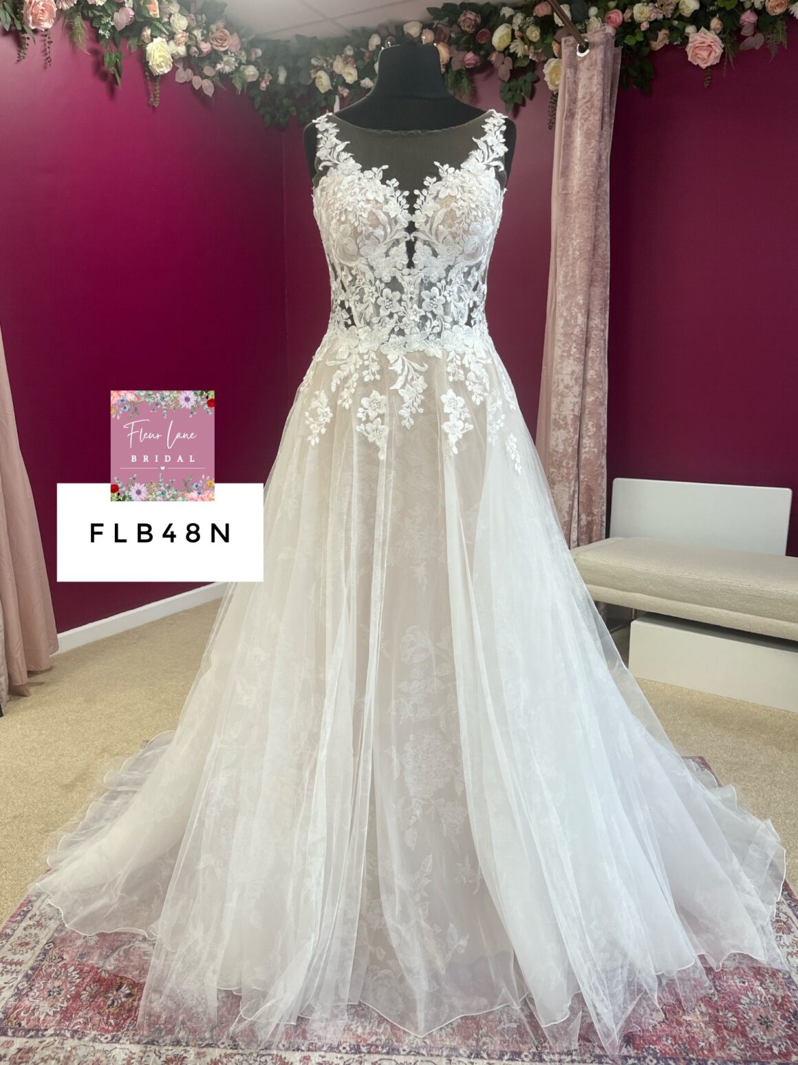 Etoile | Wedding Dress | A Line | FLB48N