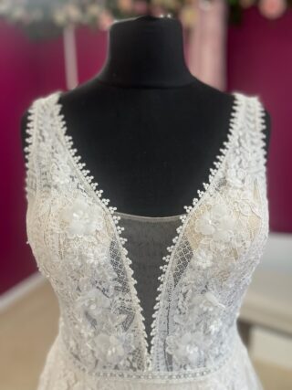 Gaia | Wedding Dress | A Line | FLB54N