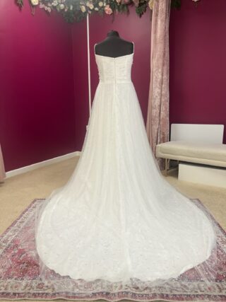 Gaia | Wedding Dress | A Line | FLB63N