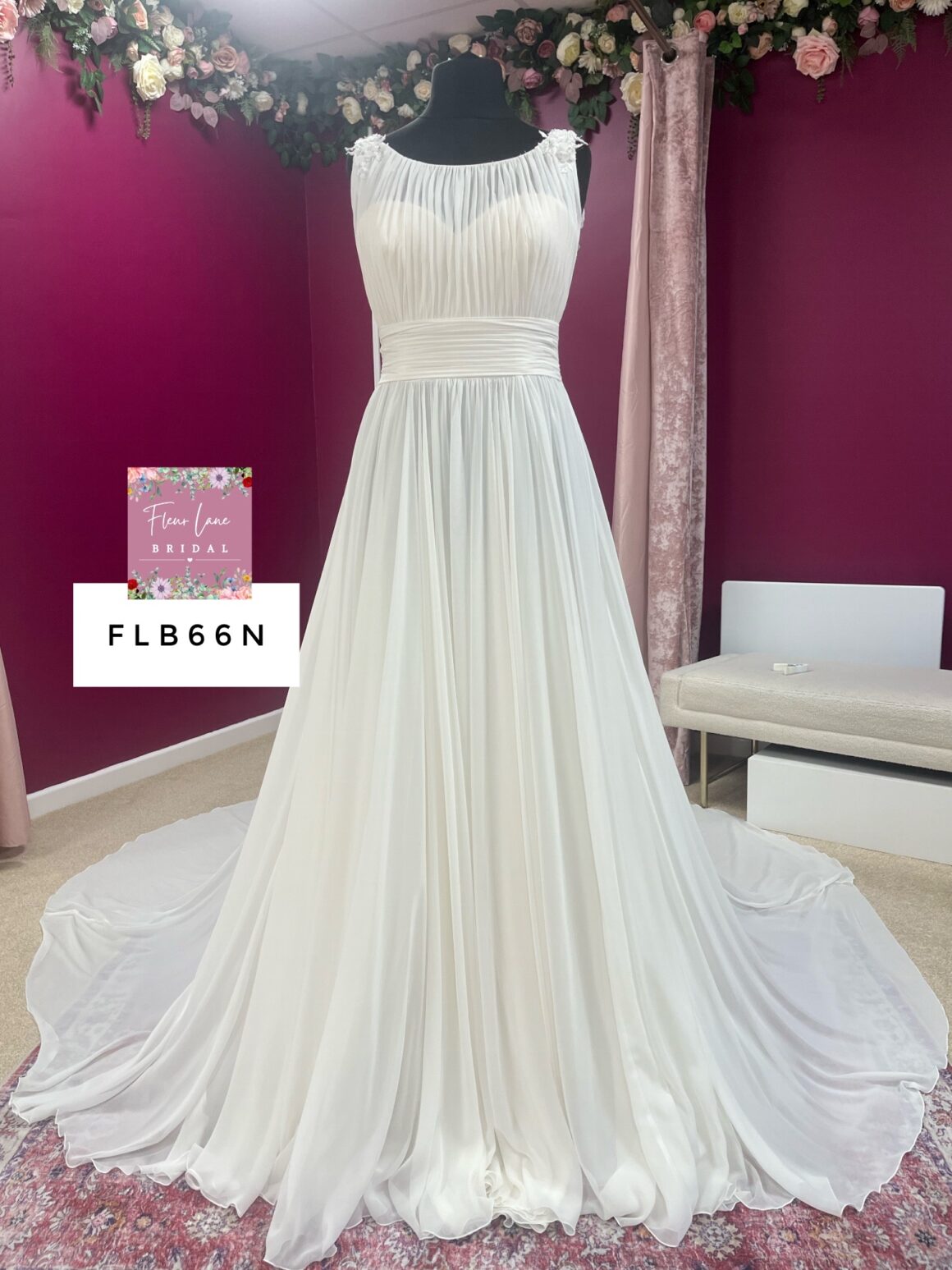 Etoile | Wedding Dress | A Line | FLB66N