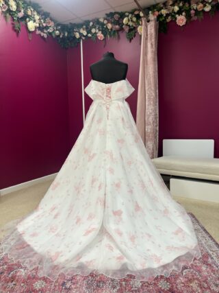 Island Bridal | Wedding Dress | A LIne | FLB68N